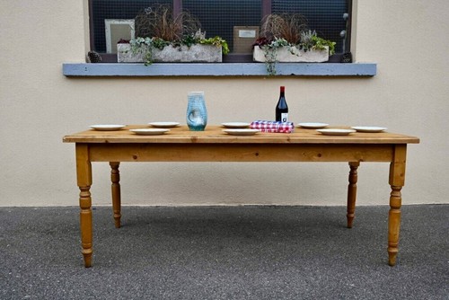 Table ancienne ferme de - ou,