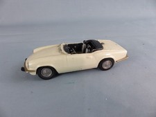 K&R REPLICAS TRIUMPH SPITFIRE , tout métal , 1/43