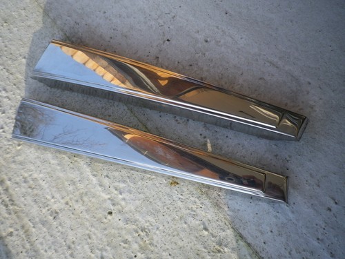 Lot montants chromes - 2,
