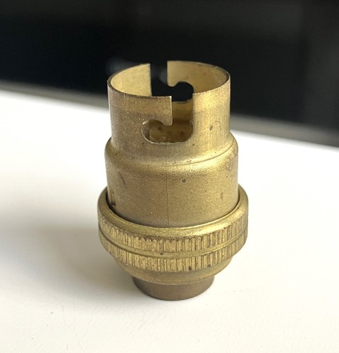 Petite douille baionnette - douille,