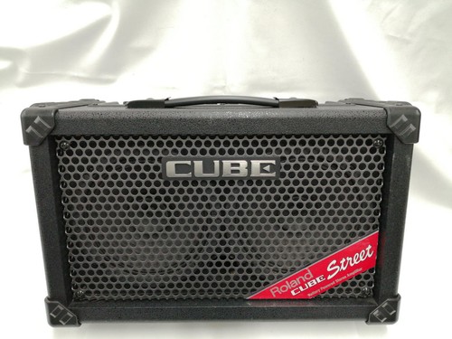 Roland guitar amplifier - guitar, cube