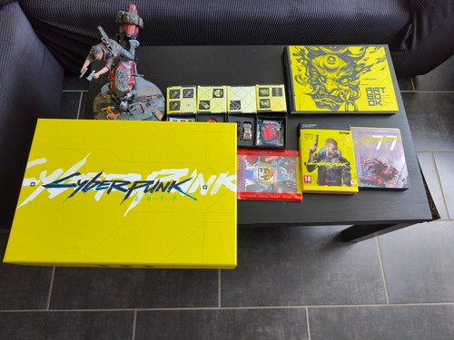 Cyberpunk 2077 collectors - 2077,