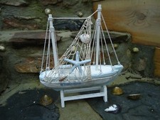  Maquette bateau de pêche et