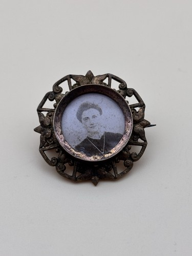 Porte photo reliquaire ancien - photo,