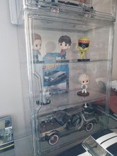 Grande vitrine murale