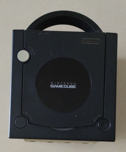 Nintendo gamecube console - nintendo,