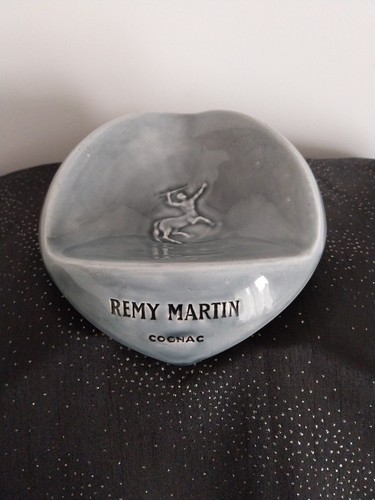 Cendrier publicitaire remy - cendrier,