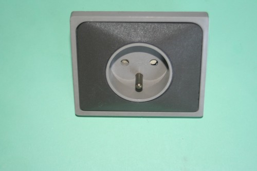 Arnould 1001 prise - ,