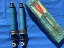 2 amortisseurs avant Renault