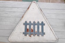 ANCIENNE PLAQUE EN TOLE