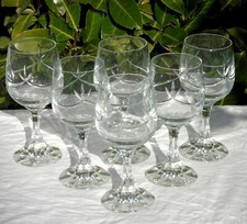 Bohème - Service de 6 verres à eau en cristal taillé. Haut. 16,4 cm