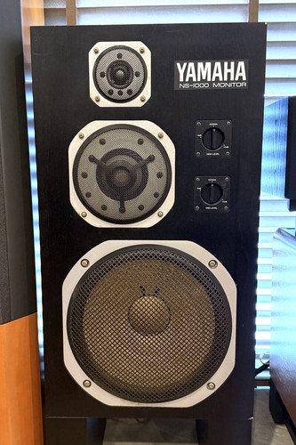 Yamaha 1000 moniteur - ns,
