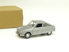 Universal Hobbies SB 1/43 - Citroen AMI 8 M35 Prototype