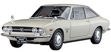 Hasegawa 1/24 Isuzu 117 Coupé
