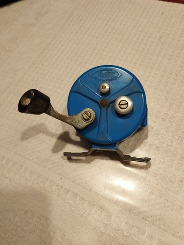 Pratic moulinet bleu made - moulinet, bleu.