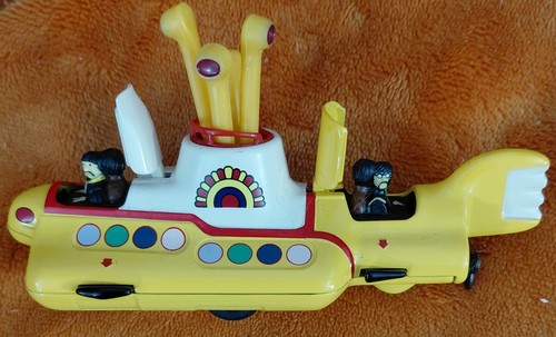 Yellow submarine corgi - corgi, toy