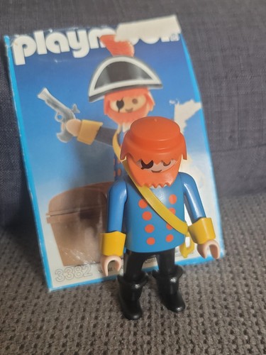 Ancien playmobil pirate 3382 - pirate,
