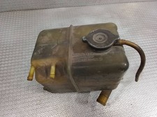 Mercedes-Benz Vario 2004 vase