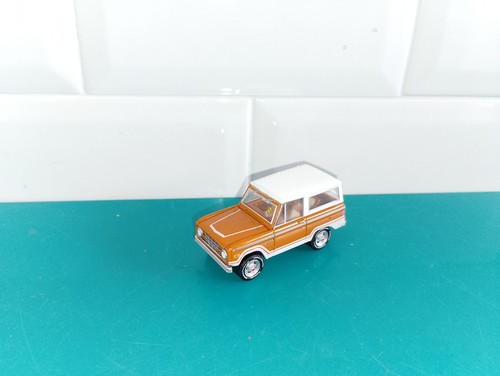 2303262 voiture miniature - 2303262,