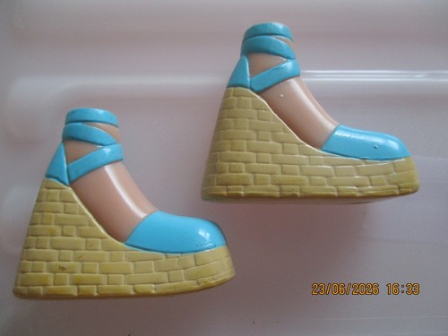 Poupee bratz paire - :, de