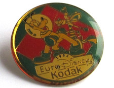 👍Pin's PLUTO KODAK