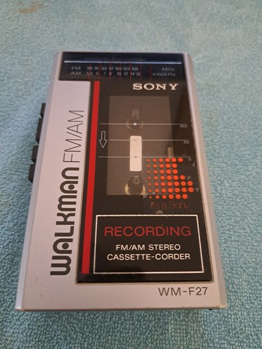 Walkman sony cassette - walkman,