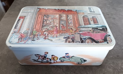 Vintage jolie boîte tôle - jolie,