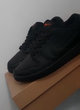 Nike SB Dunk Low orange Label "Triple Black”, 39 EU