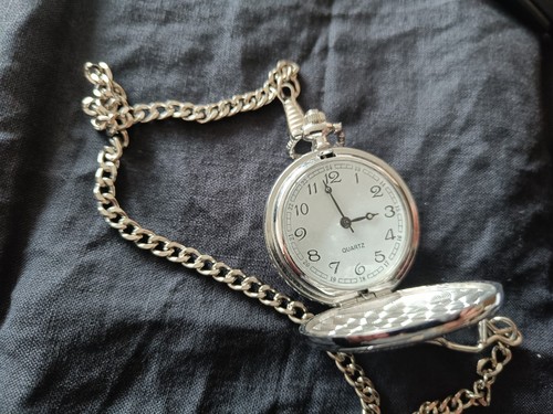 Montre gousset argenté - montre, a