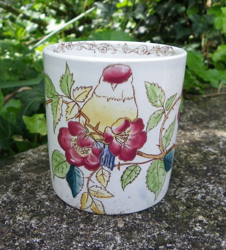 Ancienne tasse gobelet - gobelet, en