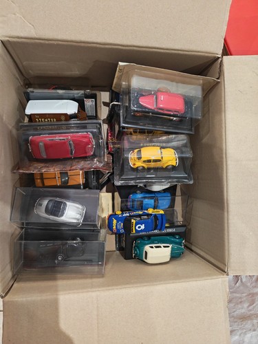 Lot voitures miniatures - 21,