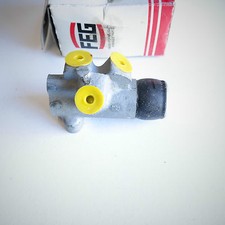 Citroen Axel correcteur – regulateur de frein FEG 17136