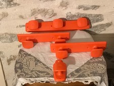 Lot de 4 porte-manteaux space age, orange, vintage, plastique, SYLA