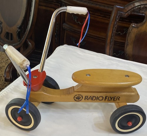 Vintage radio flyer - flyer, 4