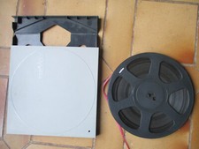 BOBINE PLASTIQUE REVOX 26.5 cm +ETUI    BANDE MAGNETIQUE MAGNETIC