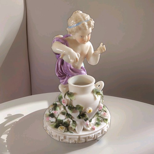 Sujet porcelaine putti et - sujet,