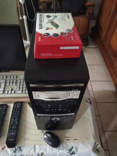 Ordinateur vintage petium4 - vintage,
