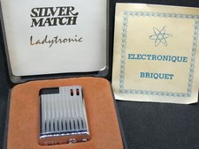 Ancien BRIQUET SILVER MATCH