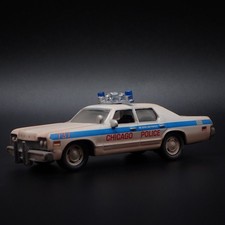 1975 75 DODGE MONACO CHICAGO POLICE DIRTY 1:64 SCALE DIORAMA DIECAST MODEL CAR
