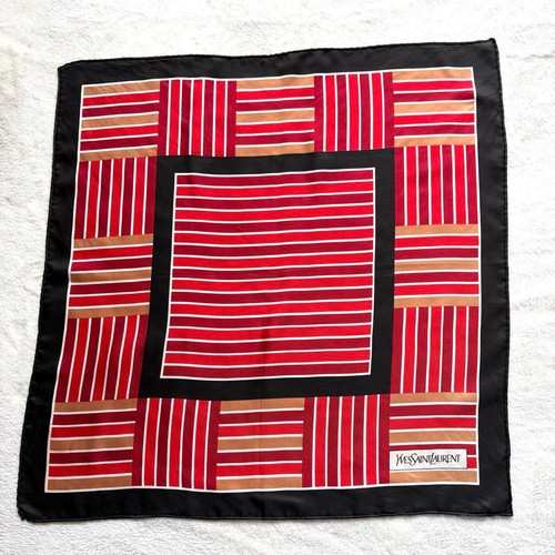 Foulard yves saint laurent - yves,