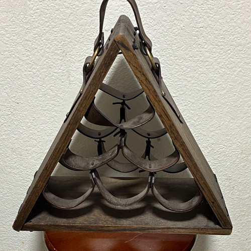 Triangle wood hanging wine - triangle,