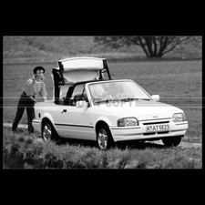 Photo A.025737 FORD ESCORT XR3i CABRIOLET MK4 MKIV 1988