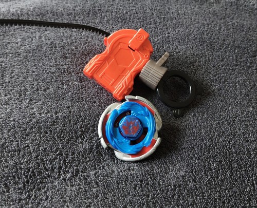 Toupie beyblade métal fury - toupie,