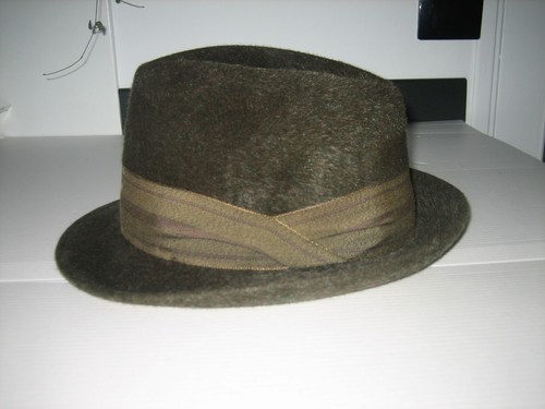 Ancien chapeau luxe - chapeau,