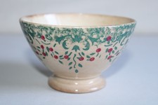Antique small earthenware bowl by Gien, stencil decor, diameter 10.5 cm