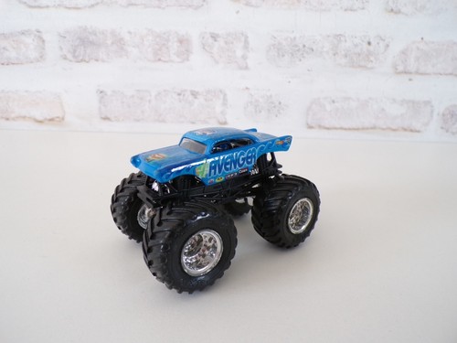 Monster trucks jam - trucks,