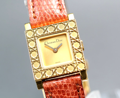 Presque comme neuve montre - comme,