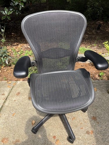 Herman miller aeron - miller, office