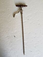 ANCIENNE TIREUSE FONTAINE POMPE A CHAMPAGNE  manche bois hauteur 34 cm