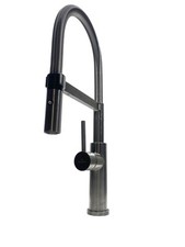 Robinet de cuisine avec bec